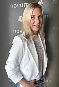 novum_CarinaAhamer.jpg 